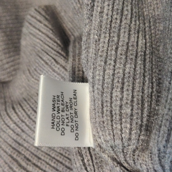 NWT tie waist peplum sweater - Picture 10 of 10